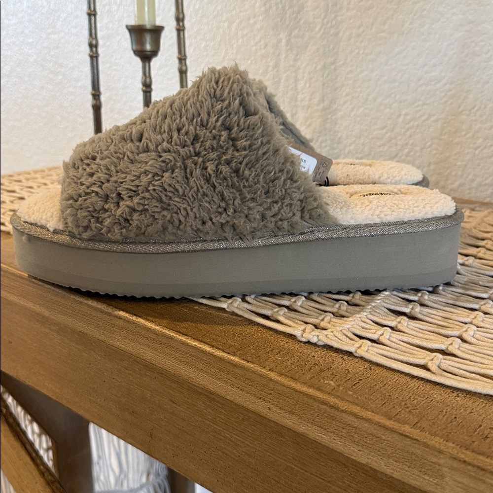 Dearfoams Cozy Comfort Women's Platform Terry Slide Slipper - Picture 7 of 9